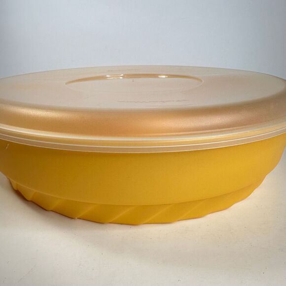 Yellow/Gold PackerWare Round Container with Lid Inner Bowl for Dip with lid - Picture 2 of 9